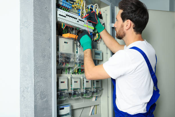 Professional Electrician in Machesney Park, IL